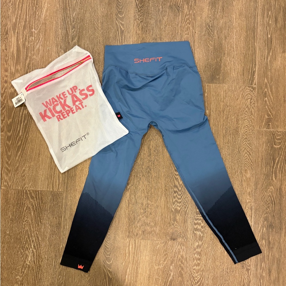 SHEFIT Blue and Black Gradient Leggings